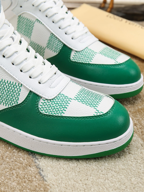 ルイヴィトン靴着用イメージ